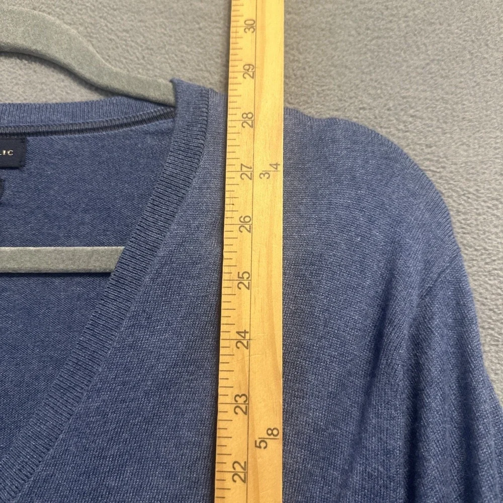 Banana Republic Silk Cashmere Cotton Sweater Mens Size L Blue V-Neck Lightweight